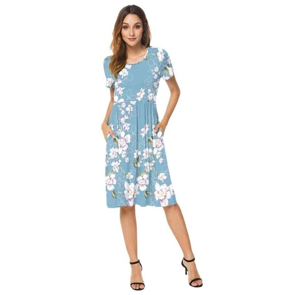 Boutique DB Moon Floral Blue Dress NWOT - Picture 2 of 7